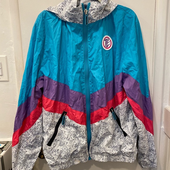 Tipsy Elves Retro Jacket - Picture 1 of 4